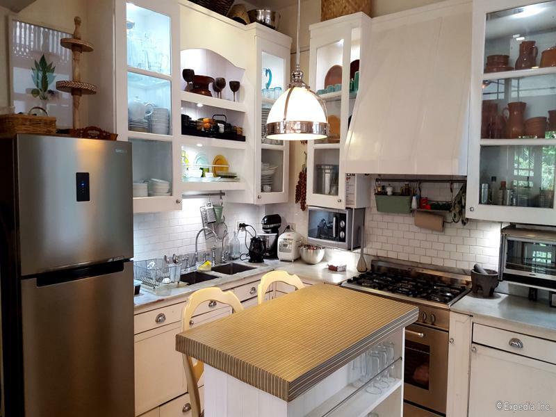 Charming La Casita Mercedes, 5Br And 5Tb For Family And Friends Staycation Makati City Esterno foto